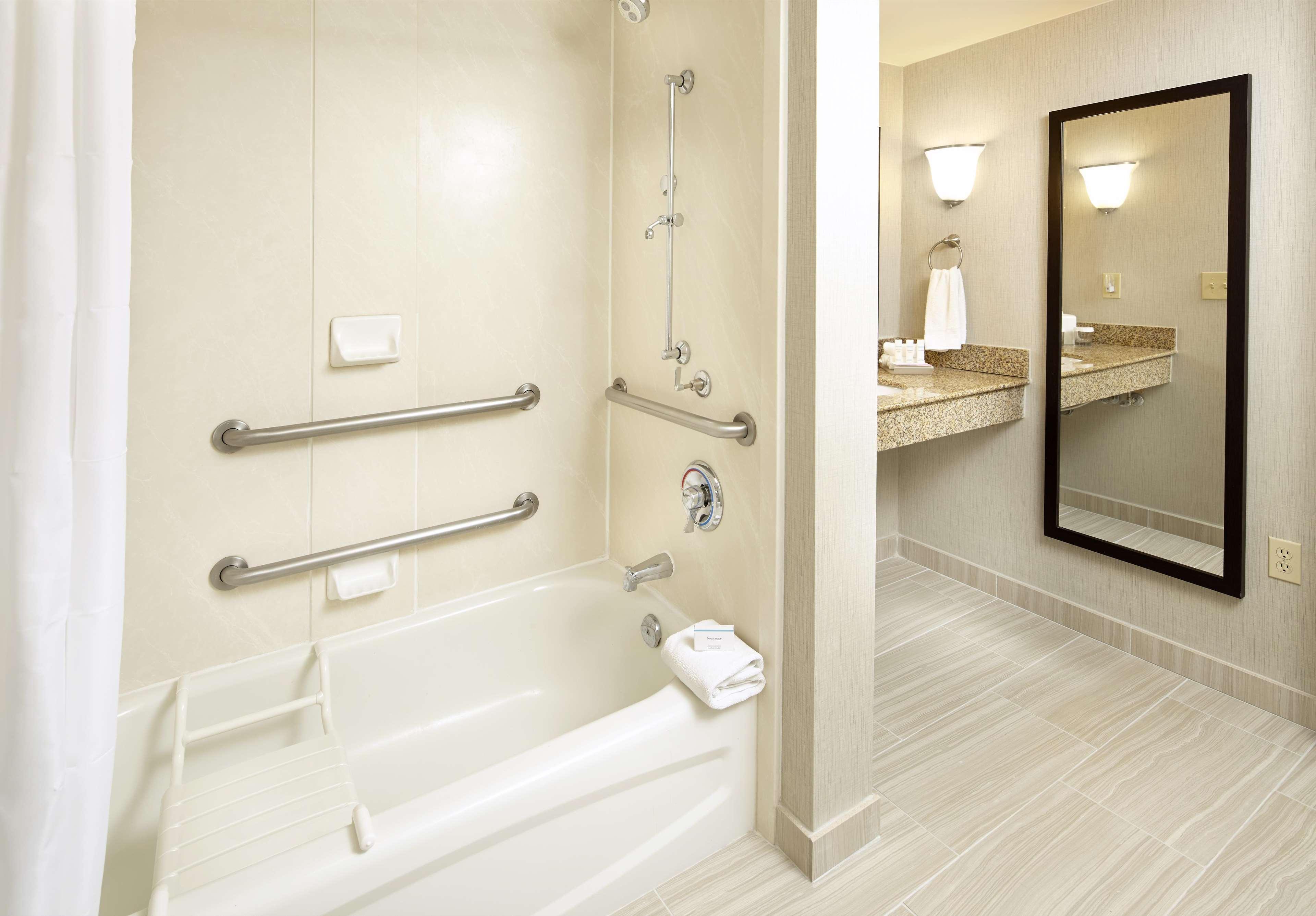 โฮมวู้ด สวีท บาย ฮิลตัน ชาร์ลอตต์ แอร์พอร์ต Hotel ชาร์ล็อต ภายนอก รูปภาพ